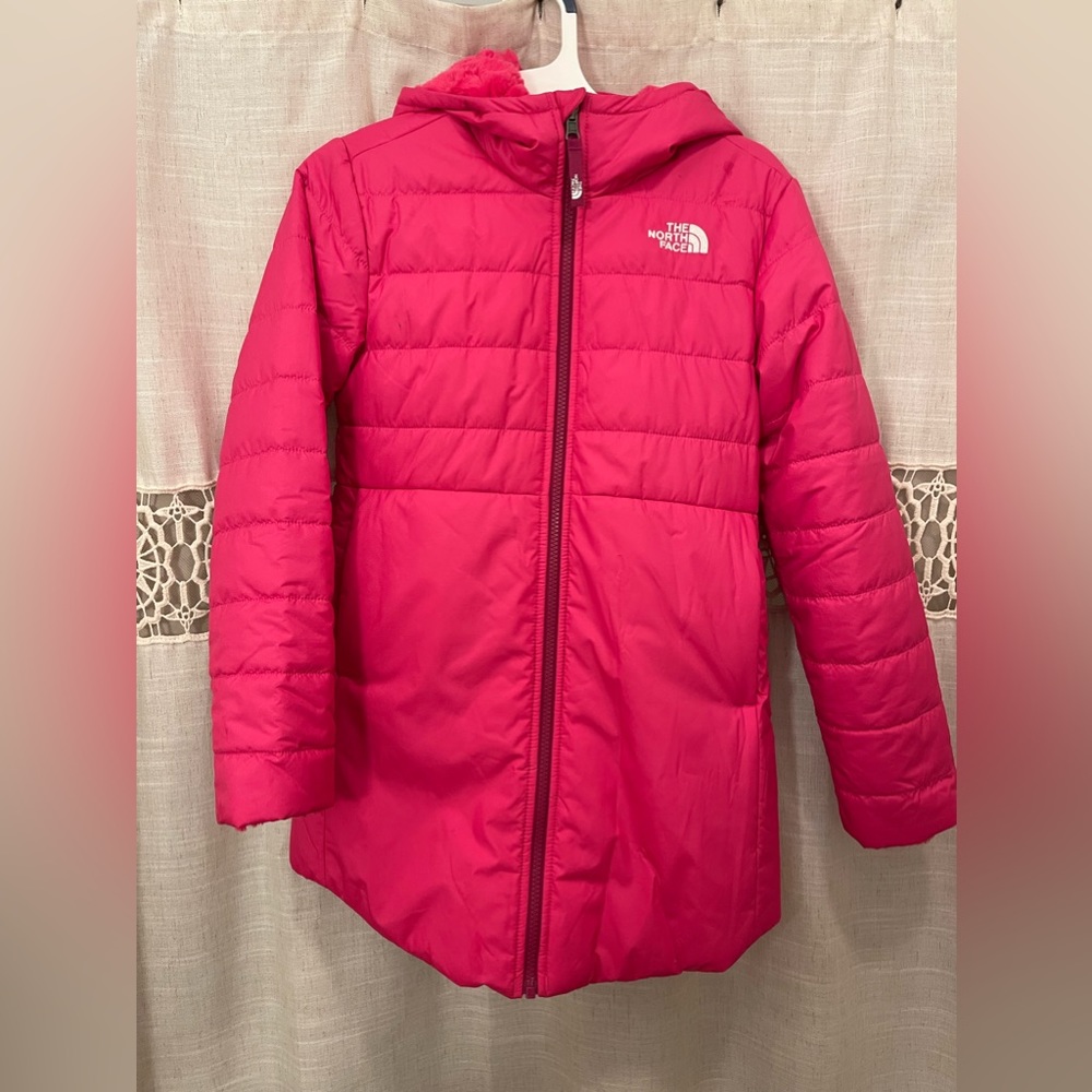 Northface Pink Reversible Mossbud Swirl Pink Parka!